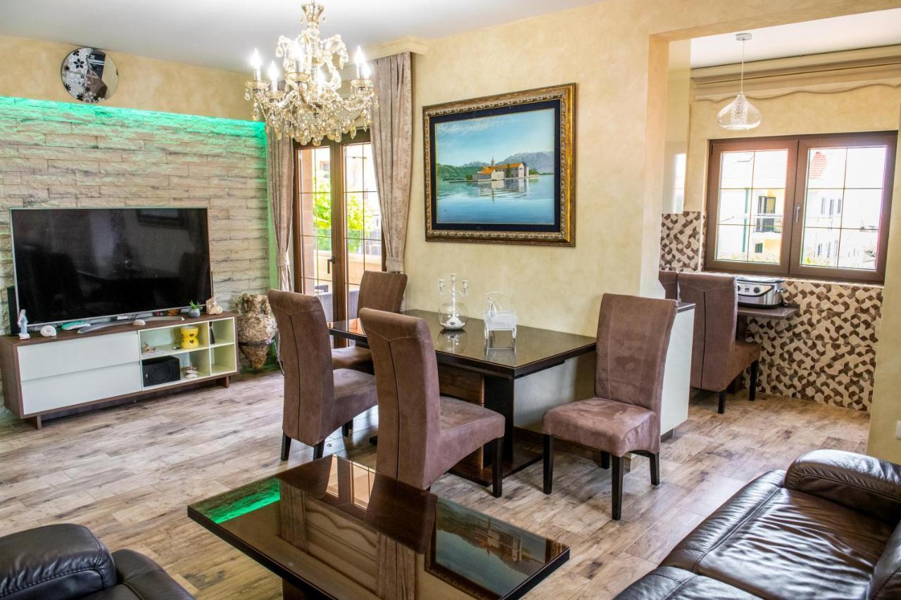 Raicevic Residence Тиват Экстерьер фото