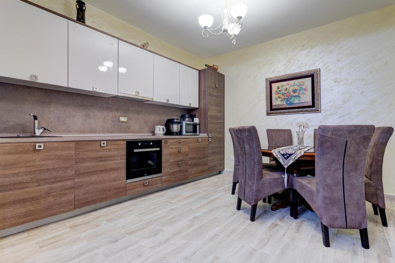 Raicevic Residence Тиват Экстерьер фото