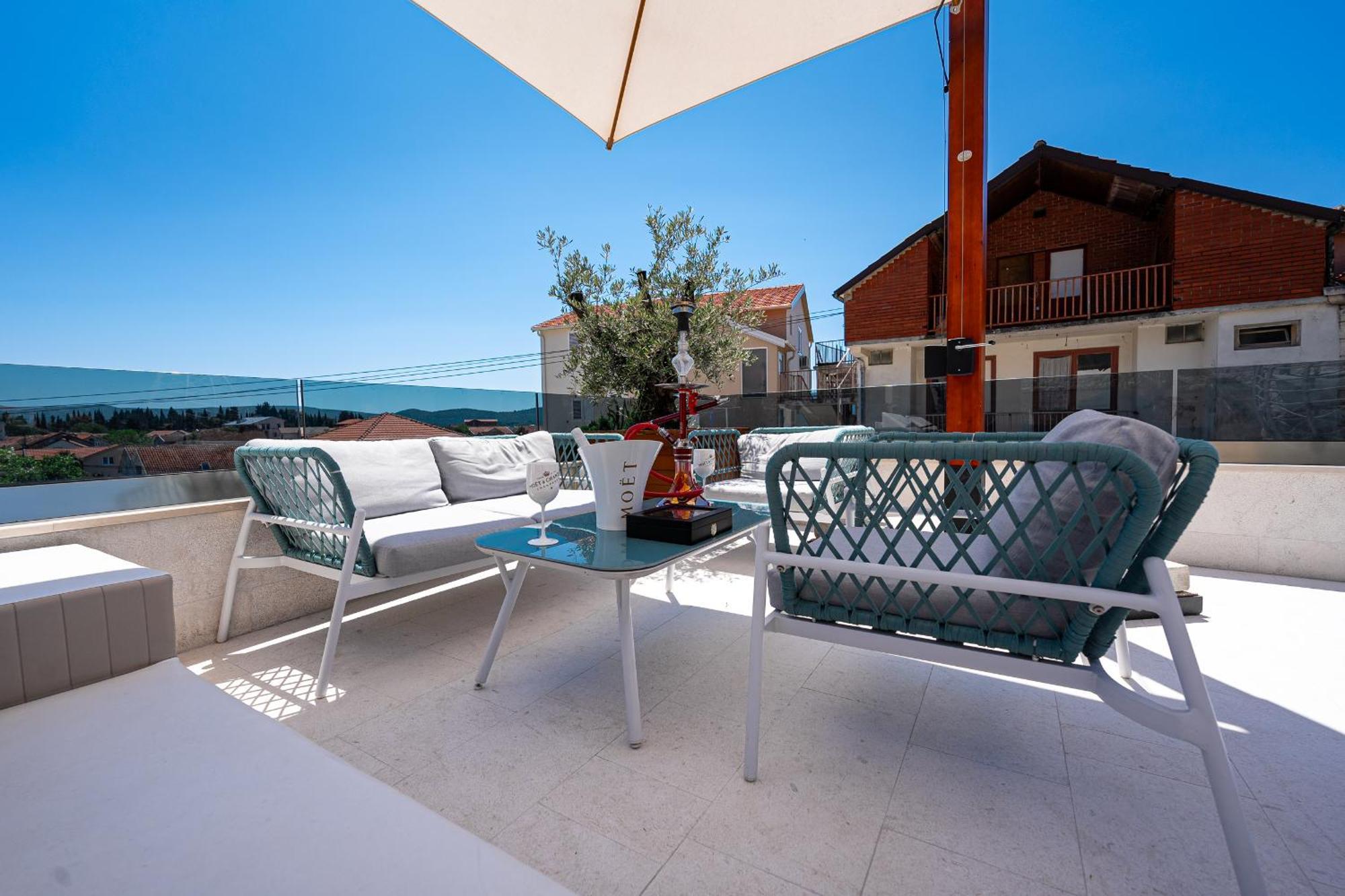 Raicevic Residence Тиват Экстерьер фото