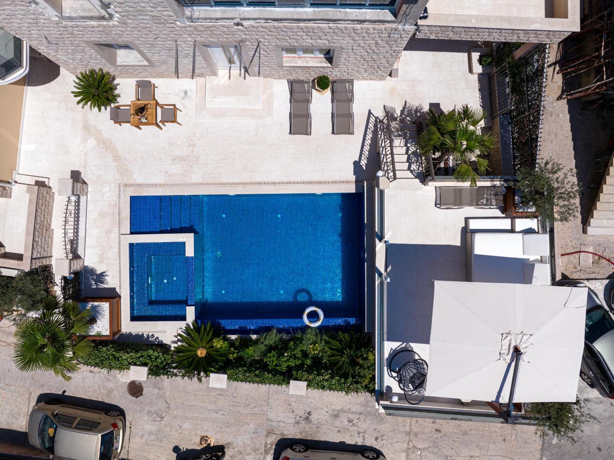 Raicevic Residence Тиват Экстерьер фото