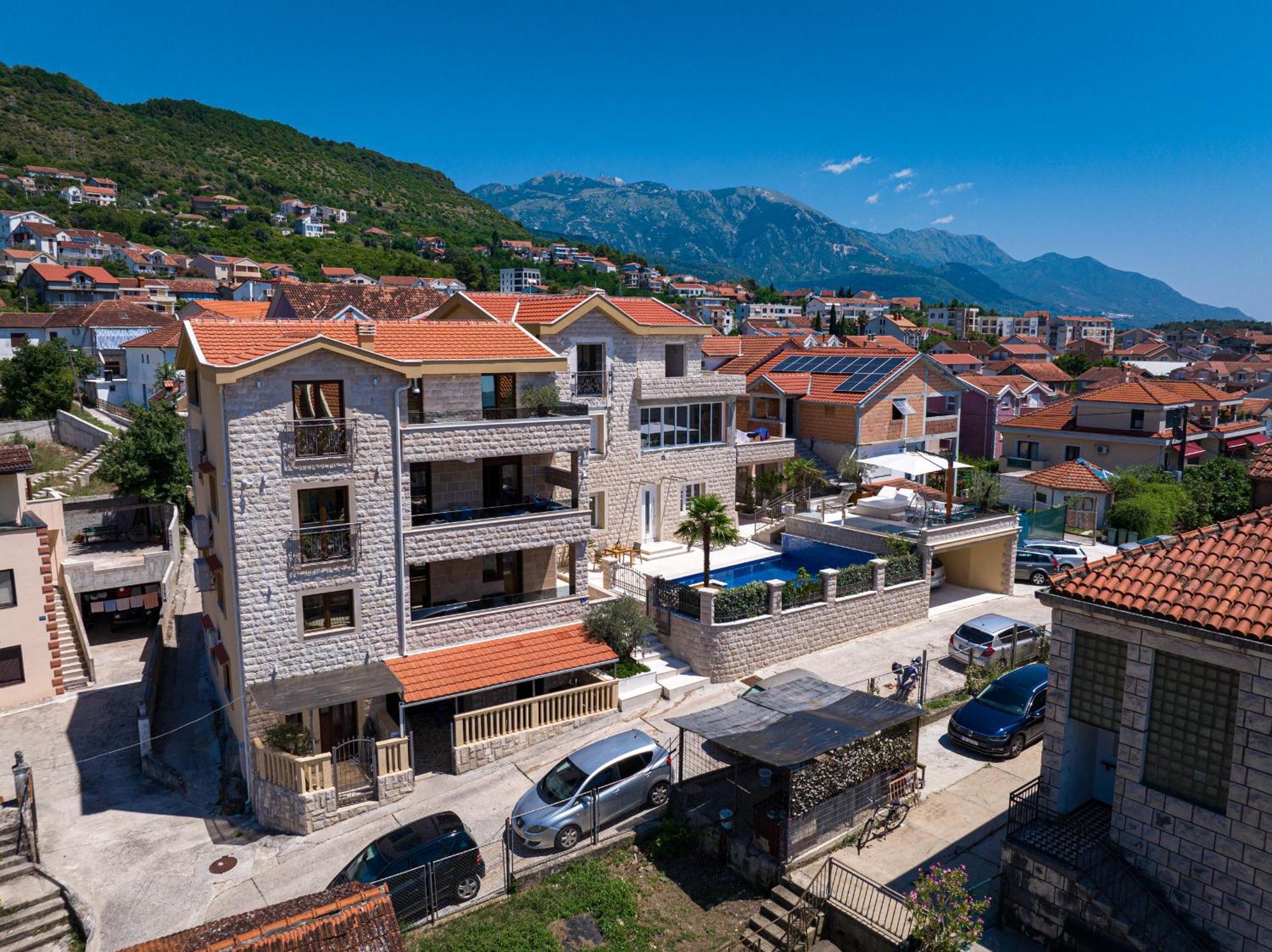 Raicevic Residence Тиват Экстерьер фото